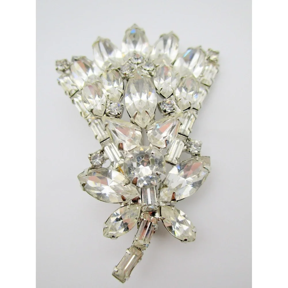 Vintage Weiss Clear Marquise Rhinestone Brooch Pin Silvertone Floral Bouquet Bow